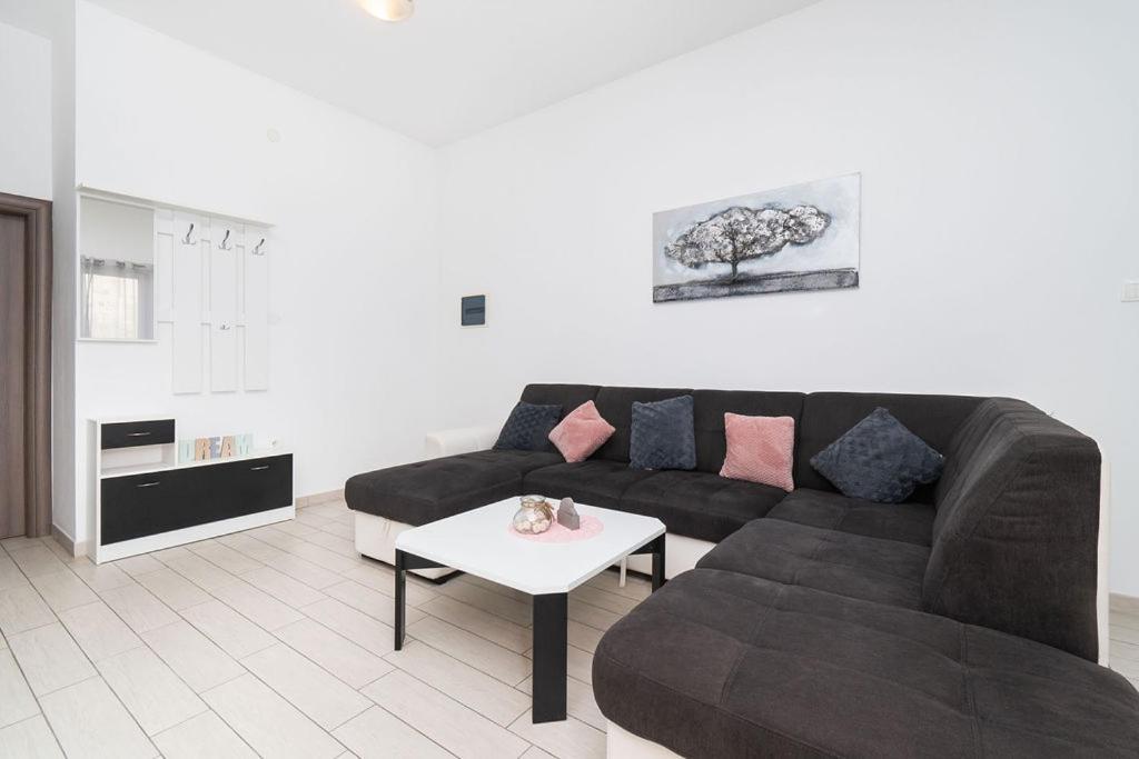 Apartments Grubisic - Sibenik - Parking Included Экстерьер фото