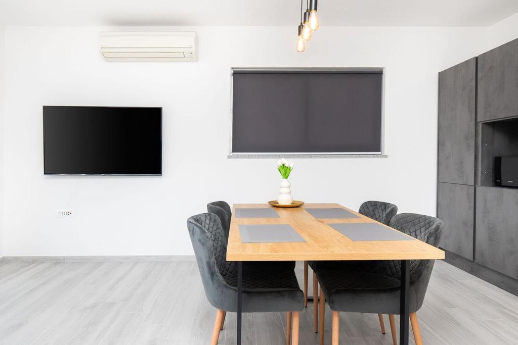 Apartments Grubisic - Sibenik - Parking Included Номер фото
